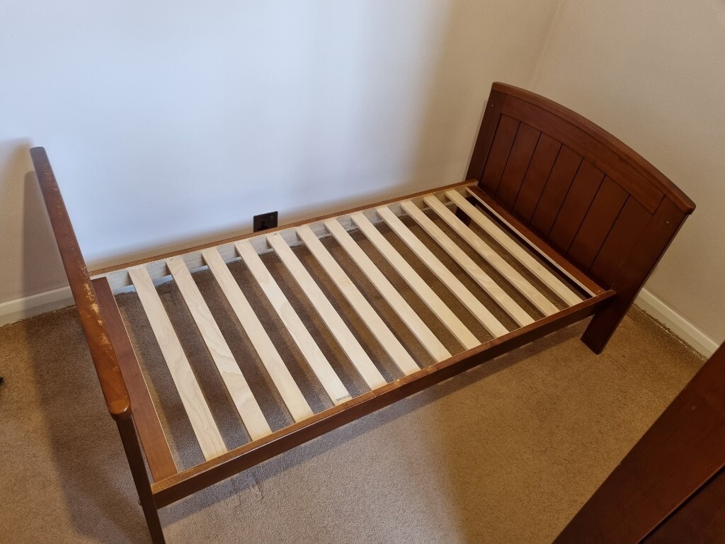 hayworth cot bed